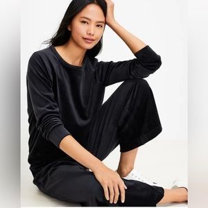 Lou & Grey Velour Sweatshirt and pants wide leg- new with tags